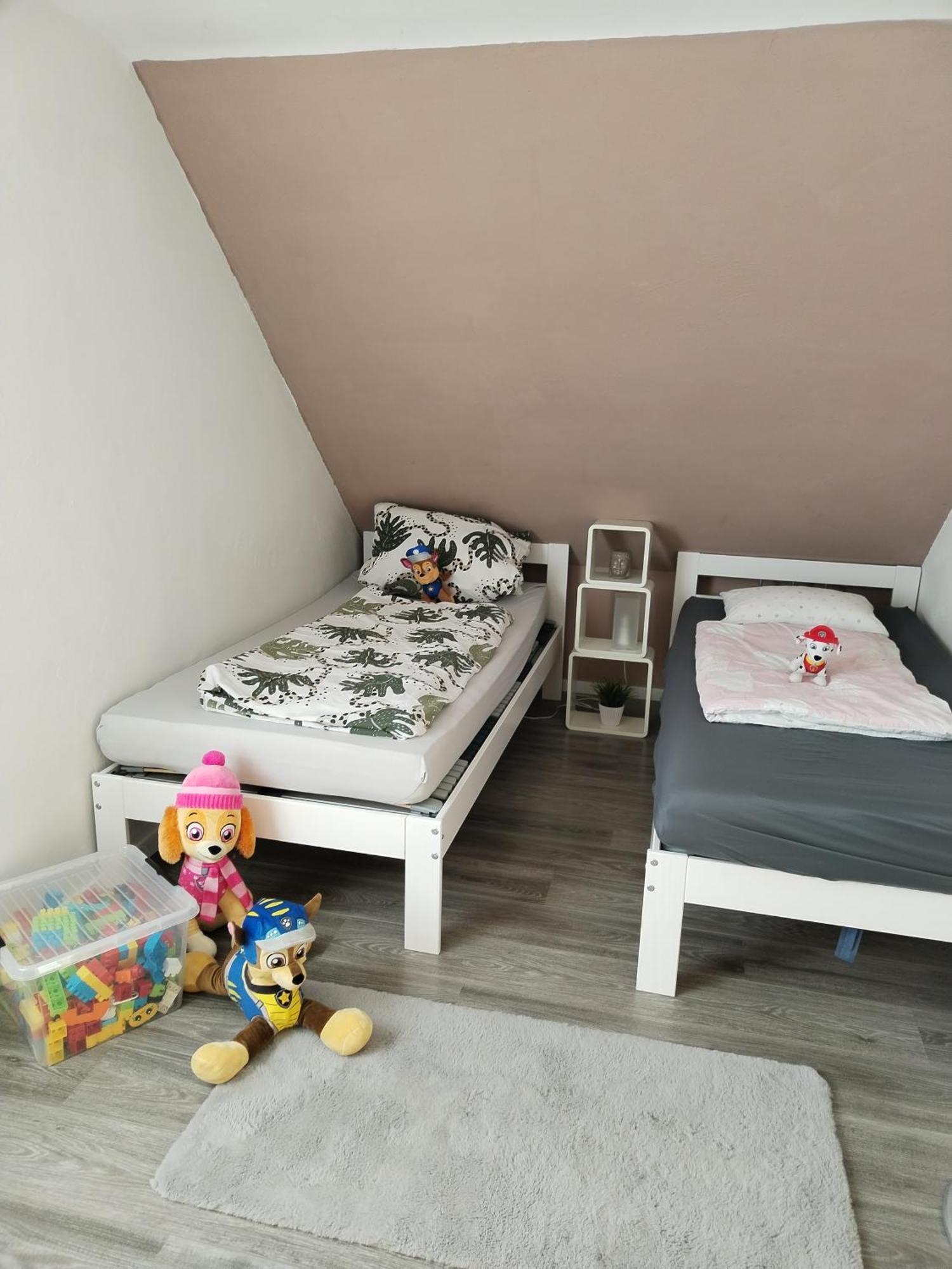 Gemuetliche 5Pers Ferienwohnung "Am Steinbach" Naehe Nuernberg Ruhig Und Gute Anbindung Burgthann Kamer foto